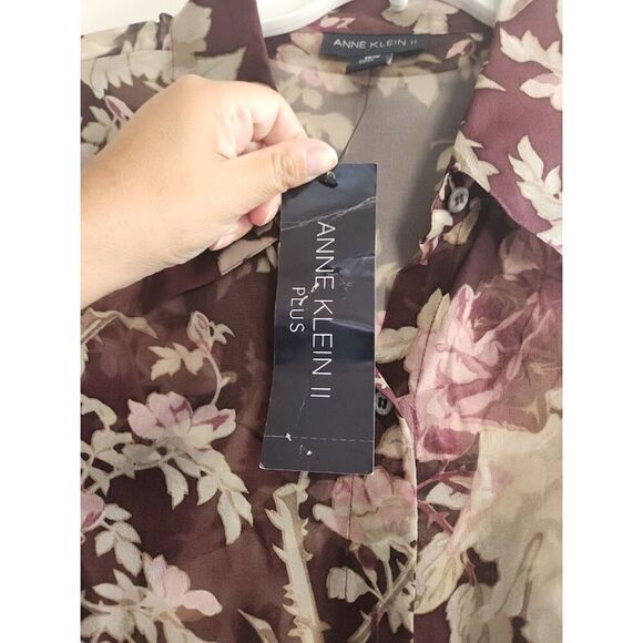 NWT Anne Klein Wine Purple w/Beige Floral 100% Silk Button Up Blouse size 18W - Picture 5 of 8